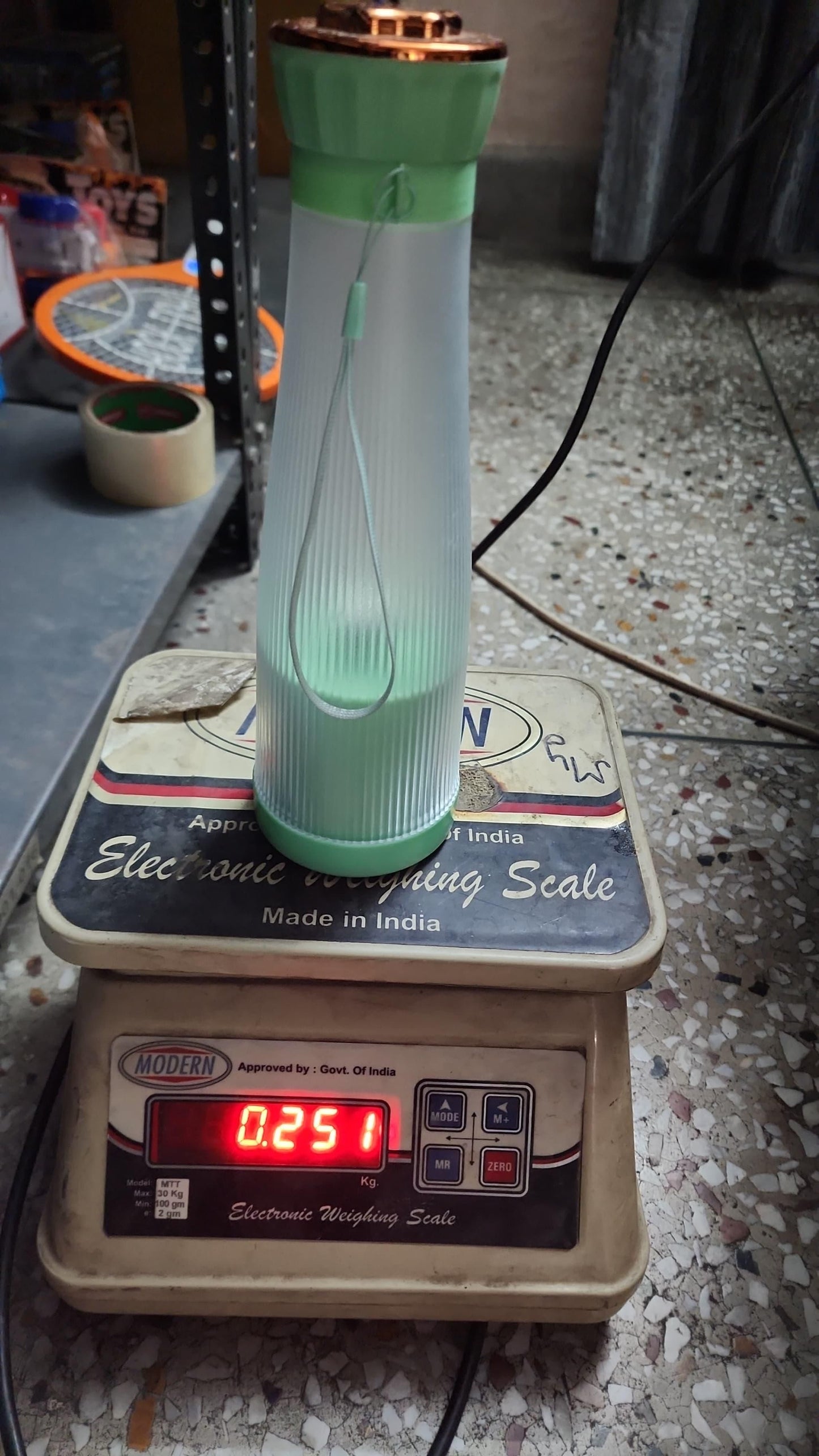 Portable Home Electric 6-Blade Juicer with USB Charging – Multi-Color, Compact & Powerful