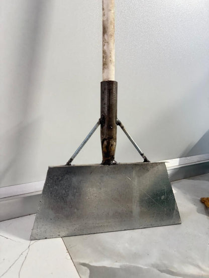 Multipurpose Deep Cleaning Shovel Tool – Stain & Dirt Scraper for Kitchen, Floor, and Bathroom